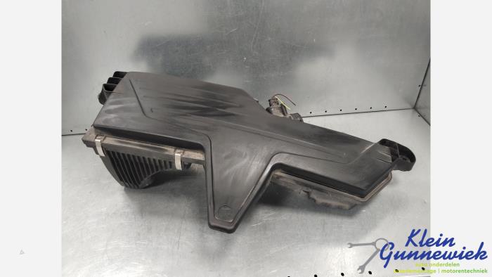 Begagnade Luftfilterhus BMW 1-Serie Pris € 65,00 Marginaltabell erbjuds av Klein Gunnewiek Autodemontage & Motorentechniek