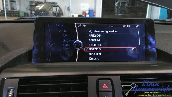 Begagnade Innerdisplay BMW 1-Serie Pris € 273,00 Marginaltabell erbjuds av Klein Gunnewiek Autodemontage & Motorentechniek