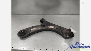 A2043521205 BRAS DE SUSPENSION INFERIEUR ARRIERE GAUCHE / 142370 POUR A2043521205 BRAS DE SUSPENSION INFERIEUR ARRIERE GAUCHE / 142370 POUR