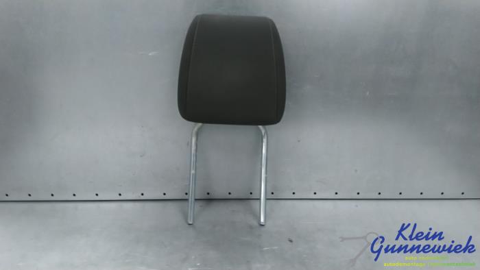 Begagnade Nackstöd Ford Focus Pris € 28,00 Marginaltabell erbjuds av Klein Gunnewiek Autodemontage & Motorentechniek