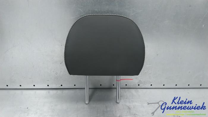 Używane Zaglówek Kia EV6 Cena € 95,00 Procedura marży oferowane przez Klein Gunnewiek Autodemontage & Motorentechniek