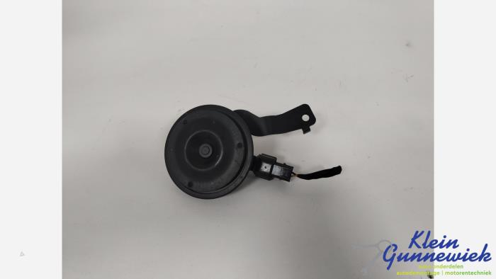 Używane Klakson Kia XCeed Cena € 30,00 Procedura marży oferowane przez Klein Gunnewiek Autodemontage & Motorentechniek