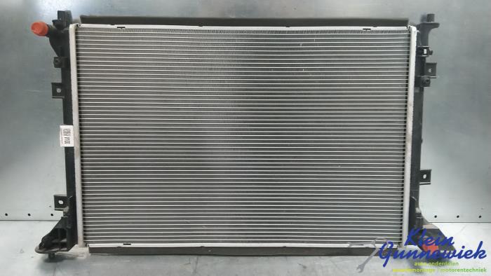 Used Radiator Kia EV6 Price € 255,00 Margin scheme offered by Klein Gunnewiek Autodemontage & Motorentechniek