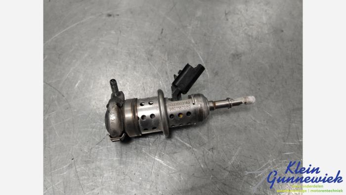 Usados Inyector Adblue Opel Movano Precio € 52,00 Norma de margen ofrecido por Klein Gunnewiek Autodemontage & Motorentechniek