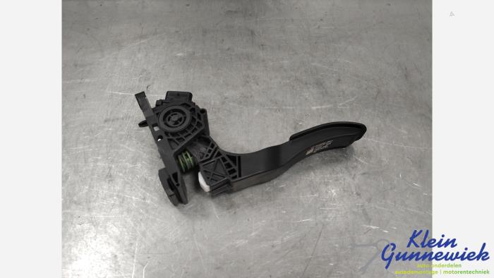 Begagnade Gaspedalsensor Mercedes Vito Pris € 33,00 Marginaltabell erbjuds av Klein Gunnewiek Autodemontage & Motorentechniek