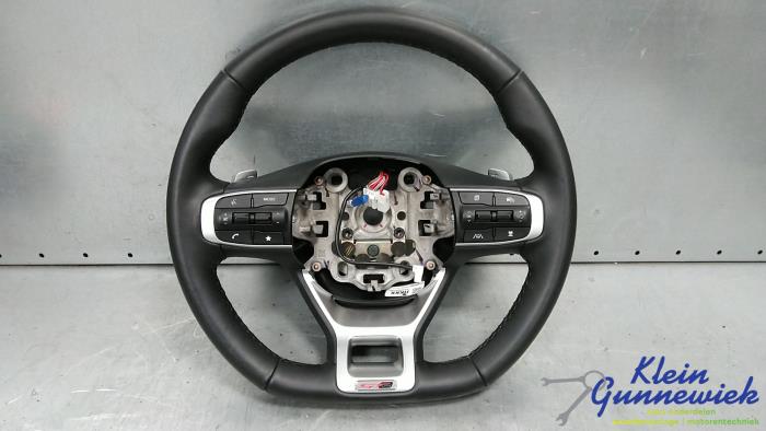 Używane Kierownica Kia Sportage Cena € 275,00 Procedura marży oferowane przez Klein Gunnewiek Autodemontage & Motorentechniek