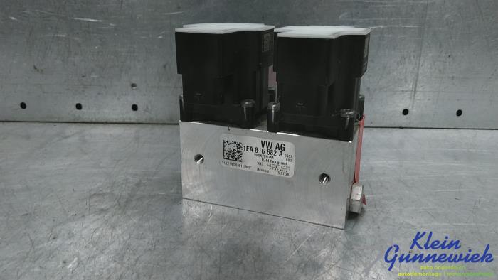 Usagé Valve d'expansion clim Volkswagen ID.3 Prix € 137,00 Règlement à la marge proposé par Klein Gunnewiek Autodemontage & Motorentechniek