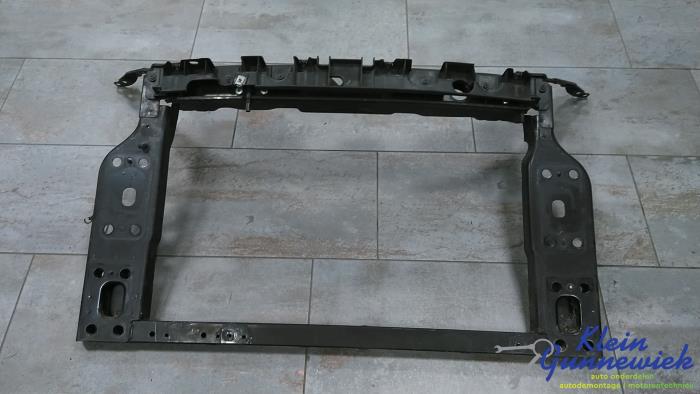 Begagnade Front Ford KA Pris € 71,00 Marginaltabell erbjuds av Klein Gunnewiek Autodemontage & Motorentechniek