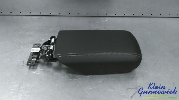 Begagnade Armstöd Kia Sportage Pris € 143,00 Marginaltabell erbjuds av Klein Gunnewiek Autodemontage & Motorentechniek