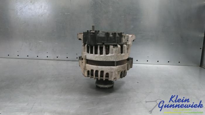 Gebrauchte Dynamo Opel Astra Preis € 30,00 Margenregelung angeboten von Klein Gunnewiek Autodemontage & Motorentechniek