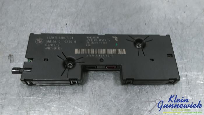 Używane Antena BMW X5 Cena € 125,00 Procedura marży oferowane przez Klein Gunnewiek Autodemontage & Motorentechniek