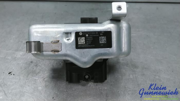 Używane Immobilizer Skoda Octavia Cena € 38,00 Procedura marży oferowane przez Klein Gunnewiek Autodemontage & Motorentechniek