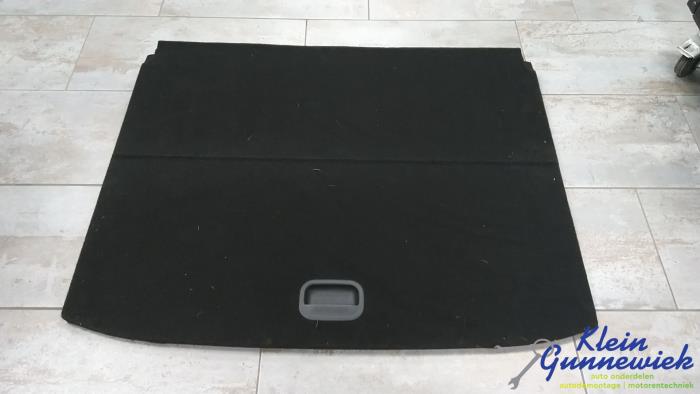 Usagé Coffre tapis Kia Sportage Prix € 146,00 Règlement à la marge proposé par Klein Gunnewiek Autodemontage & Motorentechniek