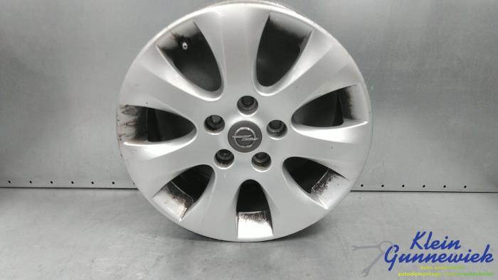 Używane Obrecz Opel Astra Cena € 63,00 Procedura marży oferowane przez Klein Gunnewiek Autodemontage & Motorentechniek