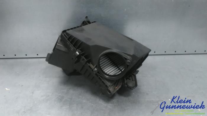 Gebrauchte Luftfiltergehäuse Kia Sportage Preis € 55,00 Margenregelung angeboten von Klein Gunnewiek Autodemontage & Motorentechniek