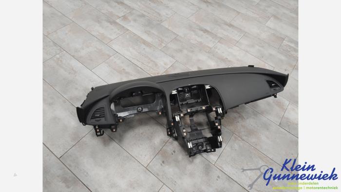 Używane Panel Opel Astra Cena € 125,00 Procedura marży oferowane przez Klein Gunnewiek Autodemontage & Motorentechniek