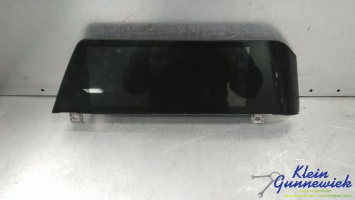 Begagnade Innerdisplay BMW 3-Serie Pris € 101,00 Marginaltabell erbjuds av Klein Gunnewiek Autodemontage & Motorentechniek