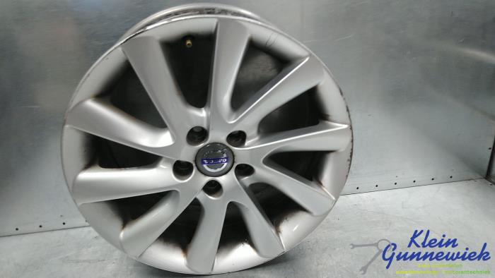 Używane Obrecz Volvo V60 Cena € 121,00 Procedura marży oferowane przez Klein Gunnewiek Autodemontage & Motorentechniek