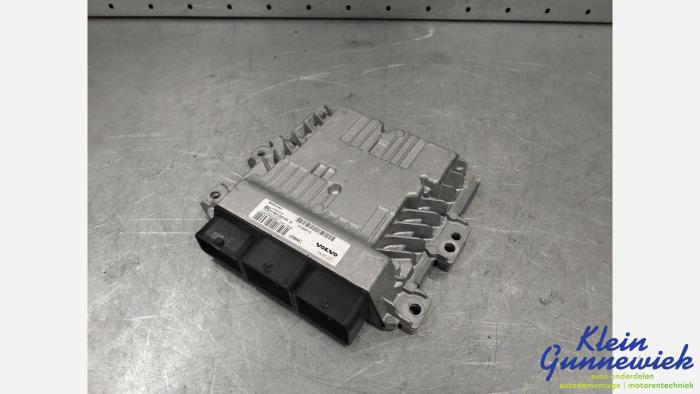 Used Injection computer Volvo V60 Price € 75,00 Margin scheme offered by Klein Gunnewiek Autodemontage & Motorentechniek