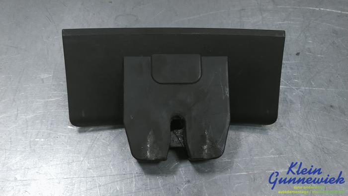 Tailgate lock mechanism Volvo V60 - 31440240