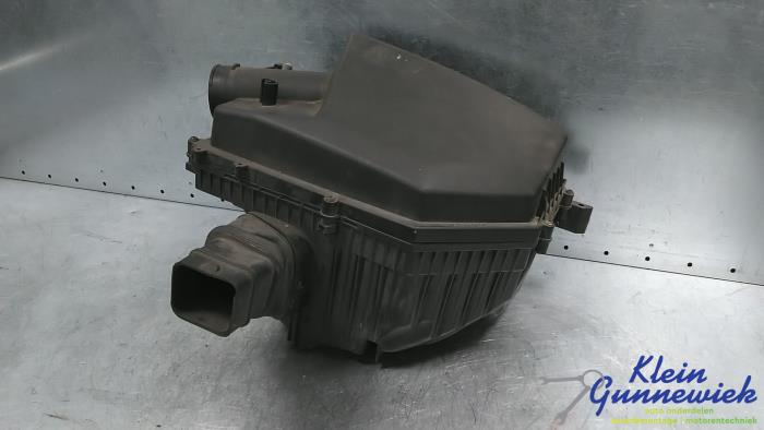 Begagnade Luftfilterhus Volvo V60 Pris € 34,00 Marginaltabell erbjuds av Klein Gunnewiek Autodemontage & Motorentechniek