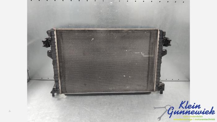 Used Radiator Volkswagen E-Golf Price € 90,00 Margin scheme offered by Klein Gunnewiek Autodemontage & Motorentechniek
