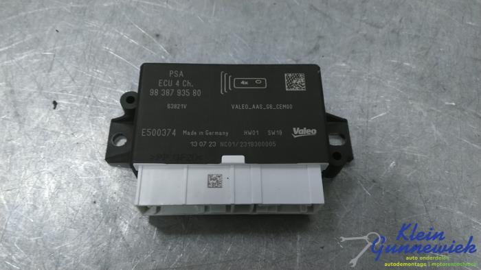 Begagnade PDC-modul Opel Corsa Pris € 43,00 Marginaltabell erbjuds av Klein Gunnewiek Autodemontage & Motorentechniek