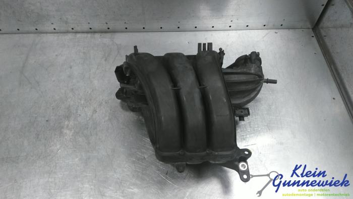 Używane Kolektor dolotowy Seat Mii Cena € 166,00 Procedura marży oferowane przez Klein Gunnewiek Autodemontage & Motorentechniek