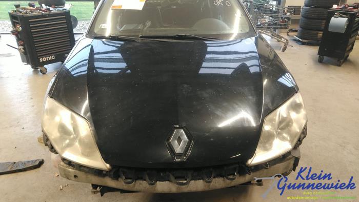 Używane Maska Renault Laguna Cena € 69,00 Procedura marży oferowane przez Klein Gunnewiek Autodemontage & Motorentechniek