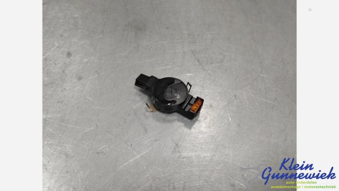 Begagnade Regnsensor Opel Astra Pris € 65,00 Marginaltabell erbjuds av Klein Gunnewiek Autodemontage & Motorentechniek