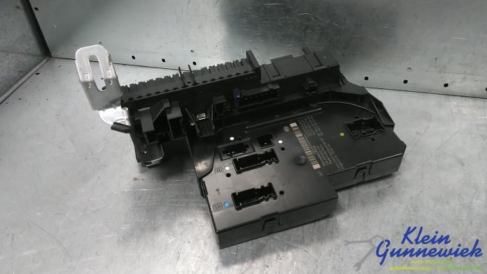Used Body control computer Mercedes E-Klasse Price € 125,00 Margin scheme offered by Klein Gunnewiek Autodemontage & Motorentechniek