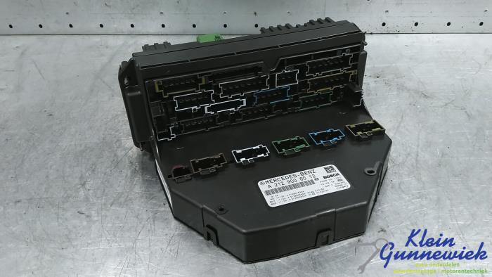 Used Body control computer Mercedes E-Klasse Price € 125,00 Margin scheme offered by Klein Gunnewiek Autodemontage & Motorentechniek