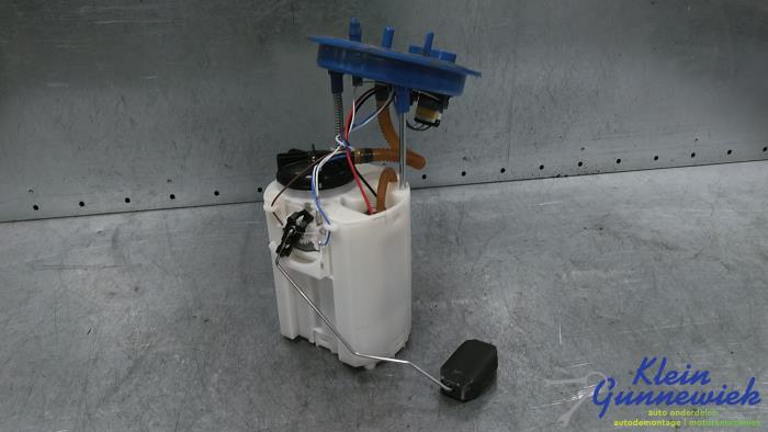 Usagé Pompe d'injection Volkswagen Polo Prix € 68,00 Règlement à la marge proposé par Klein Gunnewiek Autodemontage & Motorentechniek