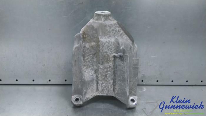 Used Engine mount Audi Q5 Price € 20,00 Margin scheme offered by Klein Gunnewiek Autodemontage & Motorentechniek
