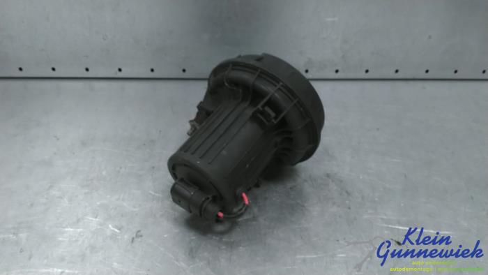 Używane Pompa gazów spalinowych Audi A6 Cena € 51,00 Procedura marży oferowane przez Klein Gunnewiek Autodemontage & Motorentechniek