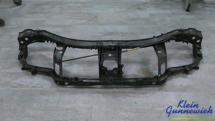 Begagnade Front Ford S-Max Pris € 55,00 Marginaltabell erbjuds av Klein Gunnewiek Autodemontage & Motorentechniek