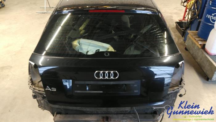 Begagnade Baklucka Audi A3 Pris € 49,00 Marginaltabell erbjuds av Klein Gunnewiek Autodemontage & Motorentechniek