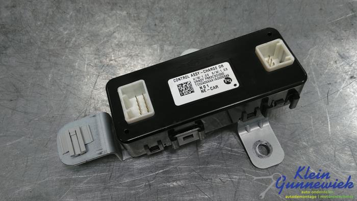 Used Computer, miscellaneous Hyundai Ioniq Price € 45,00 Margin scheme offered by Klein Gunnewiek Autodemontage & Motorentechniek