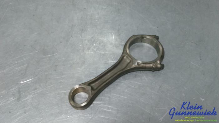Usagé Bielle Audi A6 Prix € 91,00 Règlement à la marge proposé par Klein Gunnewiek Autodemontage & Motorentechniek