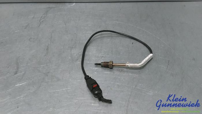 Usagé Sensor température d’échappement Volkswagen Caddy Prix € 60,00 Règlement à la marge proposé par Klein Gunnewiek Autodemontage & Motorentechniek