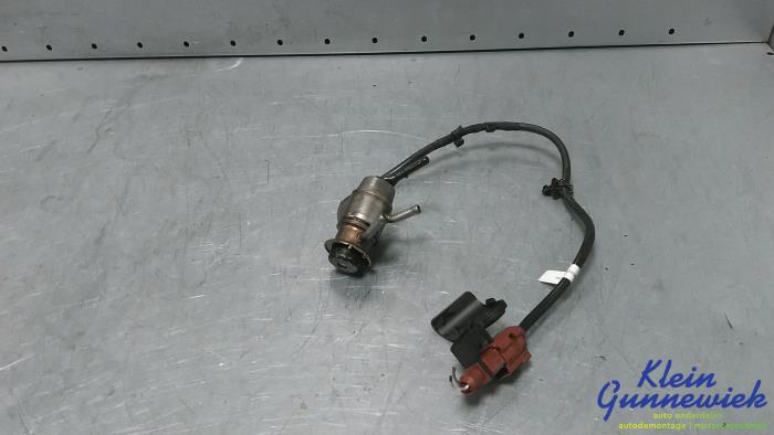 Usados Inyector Adblue Volkswagen Caddy Precio € 140,00 Norma de margen ofrecido por Klein Gunnewiek Autodemontage & Motorentechniek