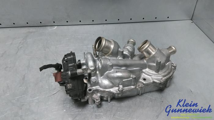 Używane Pompa wodna Volkswagen Polo Cena € 70,00 Procedura marży oferowane przez Klein Gunnewiek Autodemontage & Motorentechniek