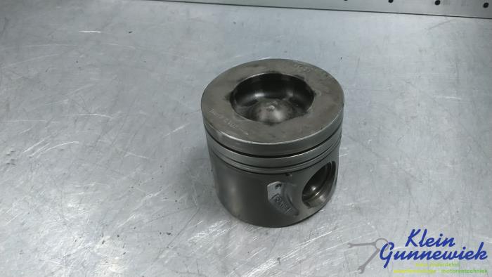 Used Piston Ford Ranger Price € 60,00 Margin scheme offered by Klein Gunnewiek Autodemontage & Motorentechniek