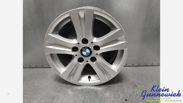 Używane Obrecz BMW 1-Serie Cena € 52,00 Procedura marży oferowane przez Klein Gunnewiek Autodemontage & Motorentechniek