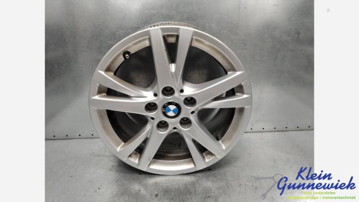 Begagnade Hjul BMW 2-Serie Pris € 136,00 Marginaltabell erbjuds av Klein Gunnewiek Autodemontage & Motorentechniek