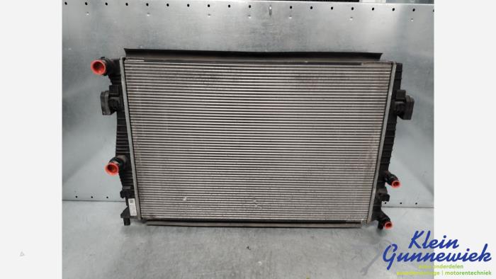 Usagé Radiateur Volkswagen E-Golf Prix € 75,00 Règlement à la marge proposé par Klein Gunnewiek Autodemontage & Motorentechniek