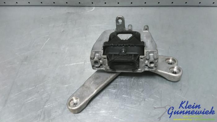 Used Engine mount Volkswagen E-Golf Price € 45,00 Margin scheme offered by Klein Gunnewiek Autodemontage & Motorentechniek