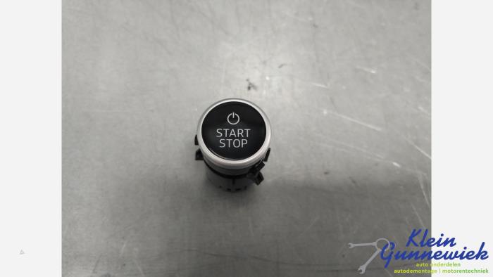 Używane Przelacznik Start/Stop Audi E-Tron Cena € 25,00 Procedura marży oferowane przez Klein Gunnewiek Autodemontage & Motorentechniek