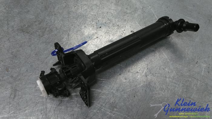 Używane Spryskiwacz reflektorów Audi E-Tron Cena € 36,00 Procedura marży oferowane przez Klein Gunnewiek Autodemontage & Motorentechniek