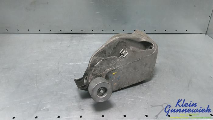 Used Engine mount BMW 5-Serie Price € 45,00 Margin scheme offered by Klein Gunnewiek Autodemontage & Motorentechniek